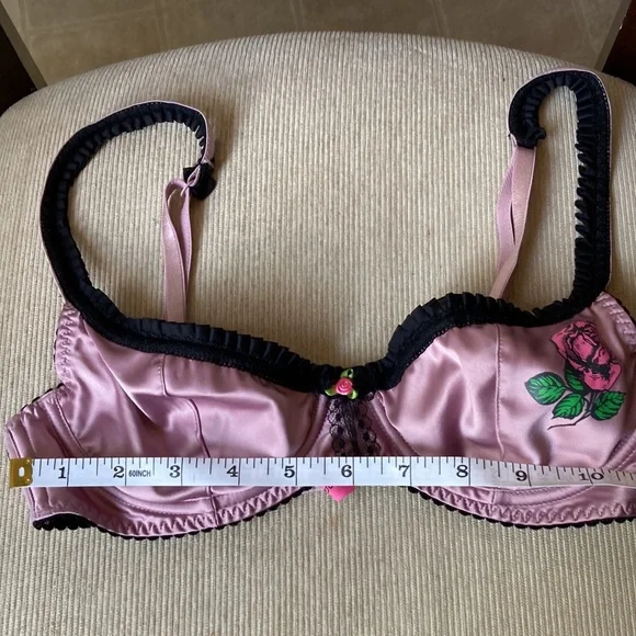 Betsey Johnson lavender rose silky bra size 34 a - Picture 2 of 9